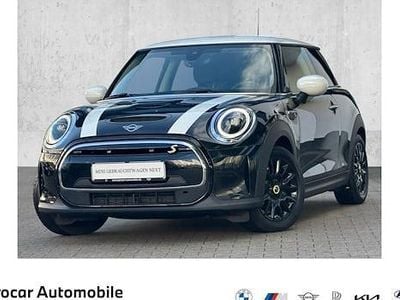 Schwarz Gebraucht 2023 Mini Cooper SE Classic Kleinwagen | 19.780 € (Fairer Preis)