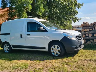Gebraucht Dacia Dokker 83 PS (61 kW) 2014 Weiß Van / Kleinbus