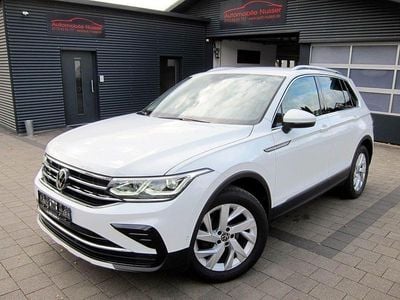Weiß Gebraucht 2023 VW Tiguan Elegance SUV | 27.990 € (Superpreis)