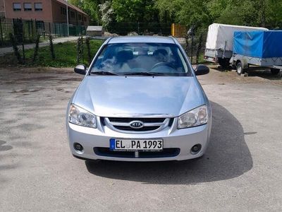 gebraucht Kia Cerato 1.6 Benzin