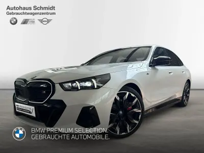 Gebraucht BMW i5 Sport Line 442 kW (601 PS) 2025 Mineralweiß Limousine