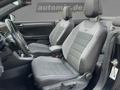 Gebraucht VW T-Roc Cabriolet R-line 150 PS (110 kW) 2021 Schwarz metallic Cabrio