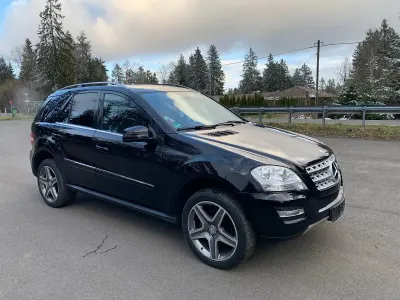 Gebraucht Mercedes ML350 231 PS (169 kW) 2010 Schwarz SUV