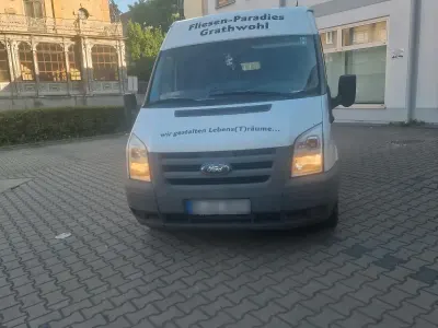 Gebraucht Ford Transit 85 PS (62 kW) 2012 Weiß Van / Kleinbus
