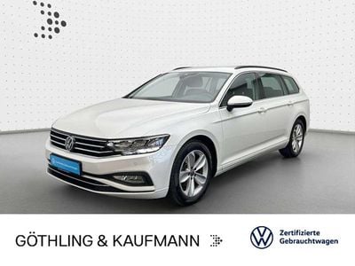 Gebraucht VW Passat Business 200 PS (147 kW) 2022 Oryxweiss Kombi