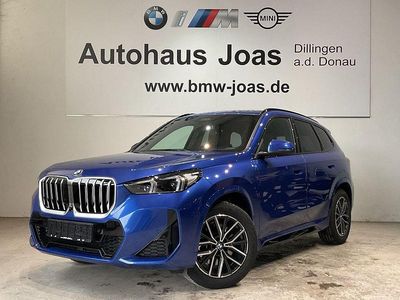 Blau Neu 2025 BMW X1 Performance SUV | 48.500 € (Guter Preis)
