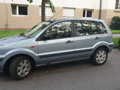Gebraucht Ford Fusion 80 PS (58 kW) 2006 Blau Kleinwagen