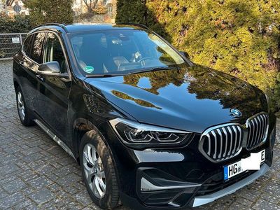 Schwarz Gebraucht 2021 BMW X1 xLine SUV | 27.500 € (Fairer Preis)