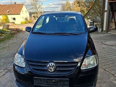 Second-hand VW Fox 54 CP (39 kW) 2015 Negru Hatchback