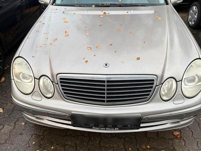 Mercedes E240