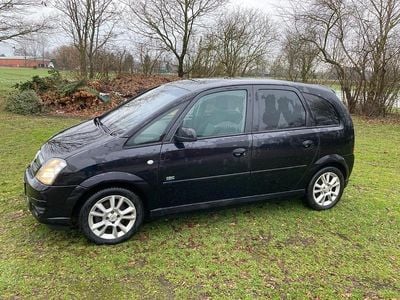 Schwarz Gebraucht 2010 Opel Meriva OPC Van / Kleinbus | 2.100 € (Guter Preis)