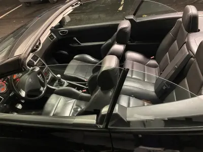 Gebraucht Peugeot 307 CC 136 PS (100 kW) 2004 Schwarz Cabrio
