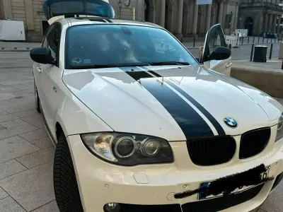Gebraucht BMW 123 M Sport 204 PS (150 kW) 2011 Weiß Kleinwagen