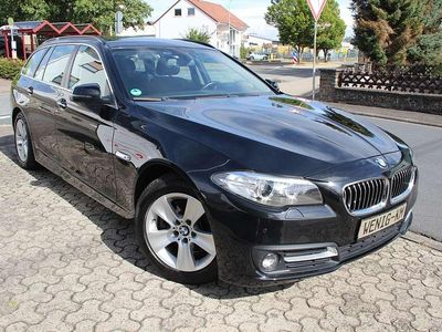 Gebraucht BMW 520 190 PS (139 kW) 2017 Black sapphire metallic Kombi