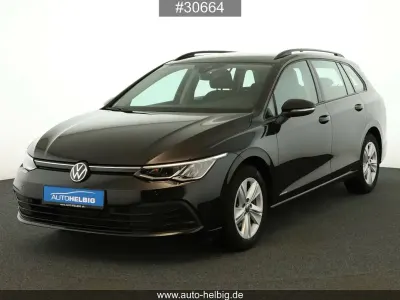 Gebraucht VW Golf VIII Life 150 PS (110 kW) 2023 Schwarz Kombi