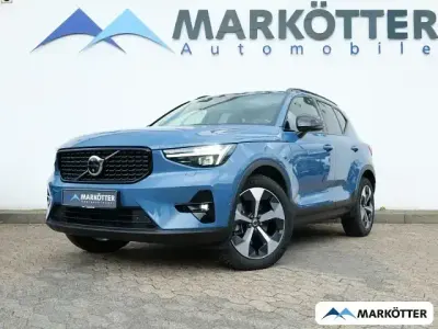 Używany Volvo XC40 Ultra 197 KM (144 kW) 2024 Niebieski SUV