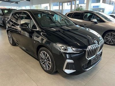 Gebraucht BMW 218 Active Tourer M Sport 136 PS (100 kW) 2024 Schwarz Van / Kleinbus