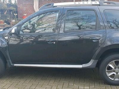 gebraucht Dacia Duster 1,2 L / SUV / Geländewagen/Navi /Vollleder