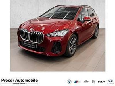 Nouă BMW 216 M Sport 122 CP (89 kW) 2026 Roșu Monovolum