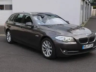 Gebraucht BMW 520 184 PS (135 kW) 2011 Braun Kombi
