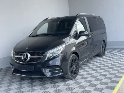 Gebraucht Mercedes V300 AMG line 239 PS (175 kW) 2019 Grau metallic Van / Kleinbus