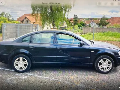 Gebraucht VW Passat 193 PS (141 kW) 1998 Blau Limousine