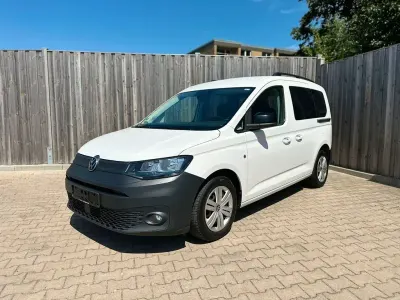 Gebraucht VW Caddy 102 PS (75 kW) 2022 Weiß Van / Kleinbus