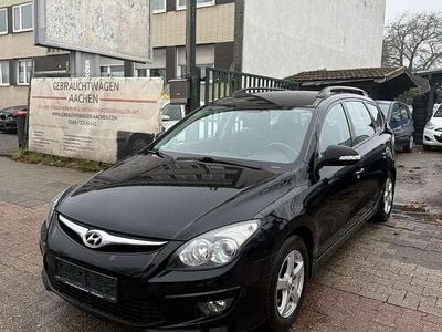 Phantom black Gebraucht 2011 Hyundai i30 Kombi | 3.601 € (Etwas zu teuer)