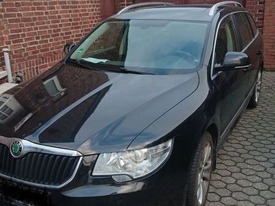 gebraucht Skoda Superb 1.8 TSI DSG Elegance Combi Elegance