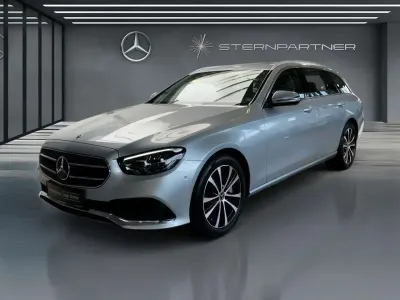 Gebraucht Mercedes E300 Avantgarde 194 PS (142 kW) 2022 Silber Limousine