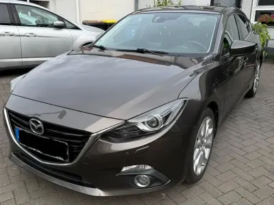 Gebraucht Mazda 3 Sports-Line 120 PS (88 kW) 2015 Braun Limousine
