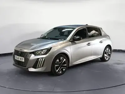 Usata Peugeot 208 Allure 103 CV (75 kW) 2025 Andere Utilitaria