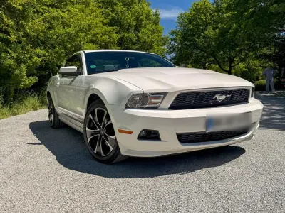 Gebraucht Ford Mustang 309 PS (227 kW) 2012 Weiß Coupé