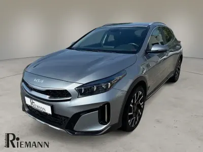 Gebraucht Kia XCeed Spirit 141 PS (103 kW) 2022 Silber SUV