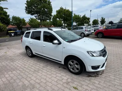 Gebraucht Dacia Logan MCV Celebration 73 PS (53 kW) 2015 Weiß Kombi