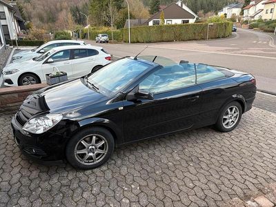 Gebraucht Opel Astra Cabriolet 200 PS (147 kW) 2008 Schwarz Cabrio