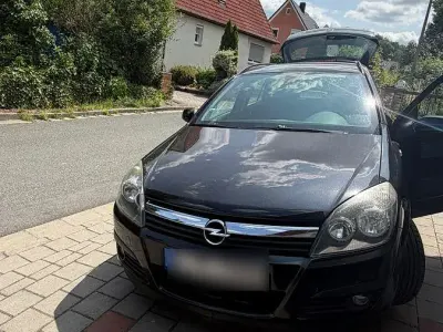 Gebraucht Opel Astra Edition 105 PS (77 kW) 2006 Schwarz Kombi