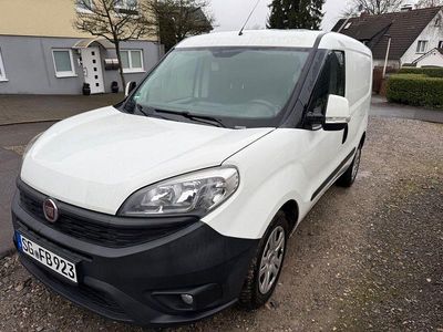 Weiß Gebraucht 2016 Fiat Doblò Van / Kleinbus | 4.800 €