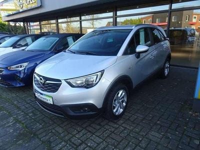 Gebraucht Opel Crossland X Edition 110 PS (80 kW) 2017 Argon silber/ice silver (m2) SUV