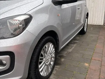 Gebraucht VW up! Cup 60 PS (44 kW) 2014 Silber Kleinwagen