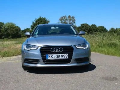 Gebraucht Audi A6 177 PS (130 kW) 2011 Grau Limousine