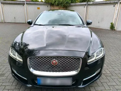 Gebraucht Jaguar XJ 300 PS (220 kW) 2017 Schwarz Limousine