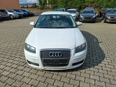 Gebraucht Audi A3 Attraction 102 PS (75 kW) 2008 Weiß Kleinwagen