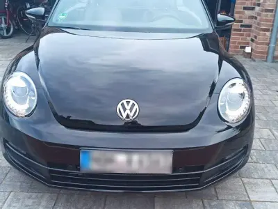 Gebraucht VW Beetle Design 105 PS (77 kW) 2016 Schwarz Kleinwagen