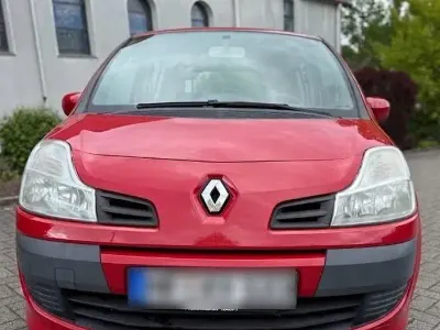 Gebraucht Renault Modus 75 PS (55 kW) 2011 Rot Van / Kleinbus