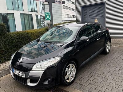Gebraucht Renault Mégane III Bose Edition 131 PS (96 kW) 2011 Schwarz Coupé