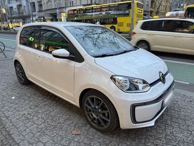 Usata VW e-up! Move 61 kW (83 CV) 2021 Bianco Utilitaria