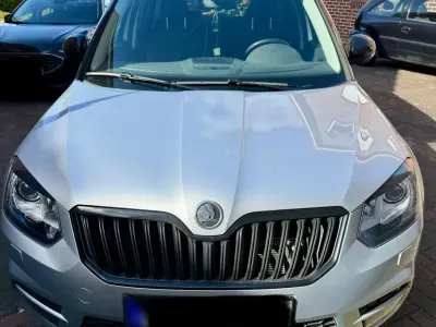 Usata Skoda Yeti Monte Carlo 140 CV (102 kW) 2014 Argento SUV
