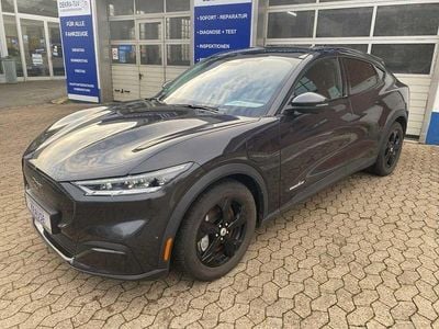 Dark matter/starlight gray metallic Gebraucht 2022 Ford Mustang Mach-E Extended Range SUV | 32.895 € (Fairer Preis)
