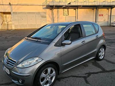 Gebraucht 2005 Mercedes A170 Avantgarde Kleinwagen | 2.500 €
